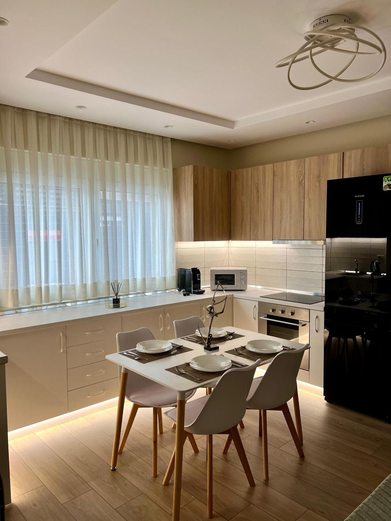 Appartement Metropolitan Charm: Cozy 1Br In 7Min To Skanderbeg à Tirana Extérieur photo